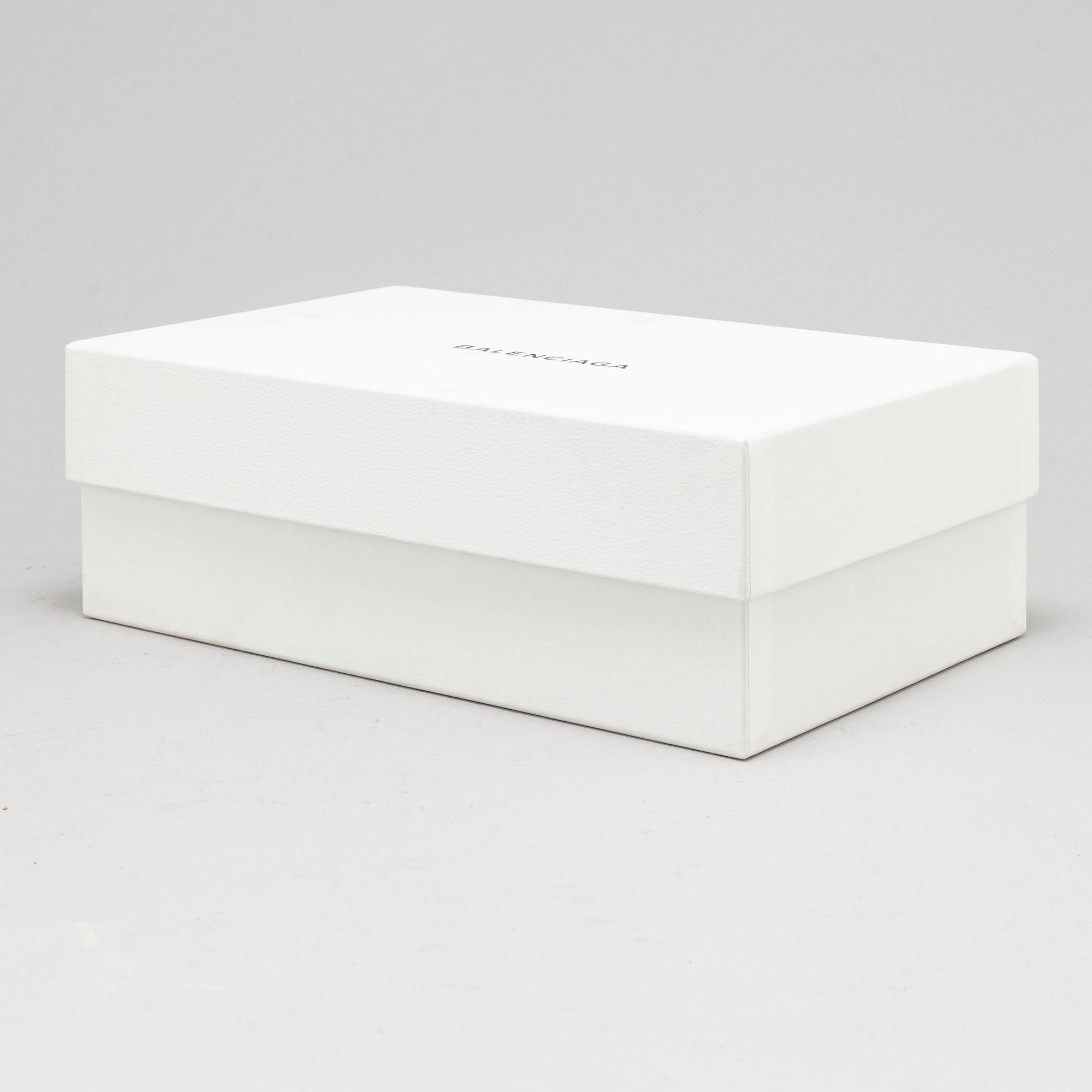 BALENCIAGA, a crepe de satin mules/kitten heels, app 38.