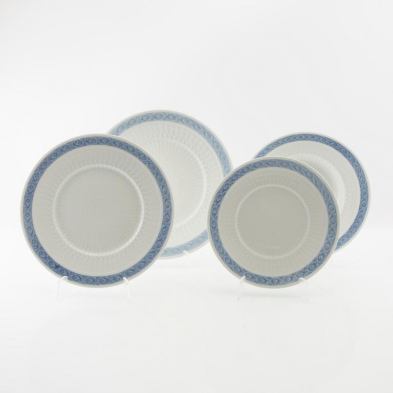 Arnold Krogh, service approx. 66 pcs "Blue Fan", Royal Copenhagen Denmark.