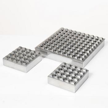Beck & Ljung, ashtrays, 3 pieces, “Ultima”, second half of the 20th century.