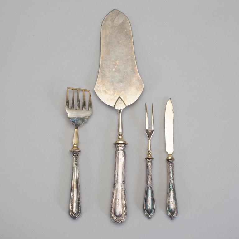 BESTICK, 15 st, silver. Östeuropa, 1900-talets början. Vikt ca 270 gram.