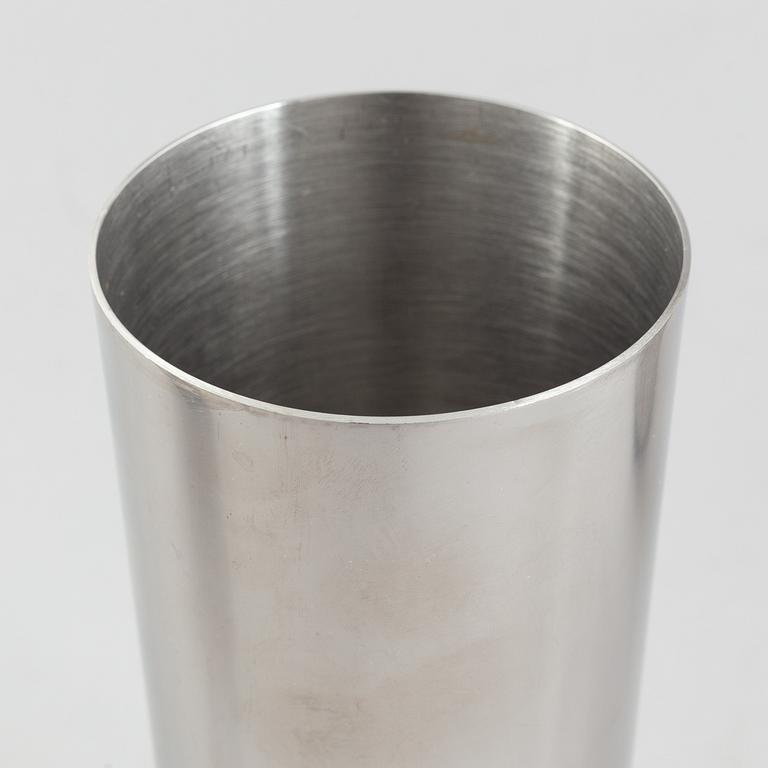 Folke Arström, besticksservis, 92 delar, samt bricka, såssnipa och shacker, rostfritt stål, "Thebe", Gense.