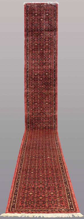 A RUNNER, Hosenabad, ca 775 x 75 cm.