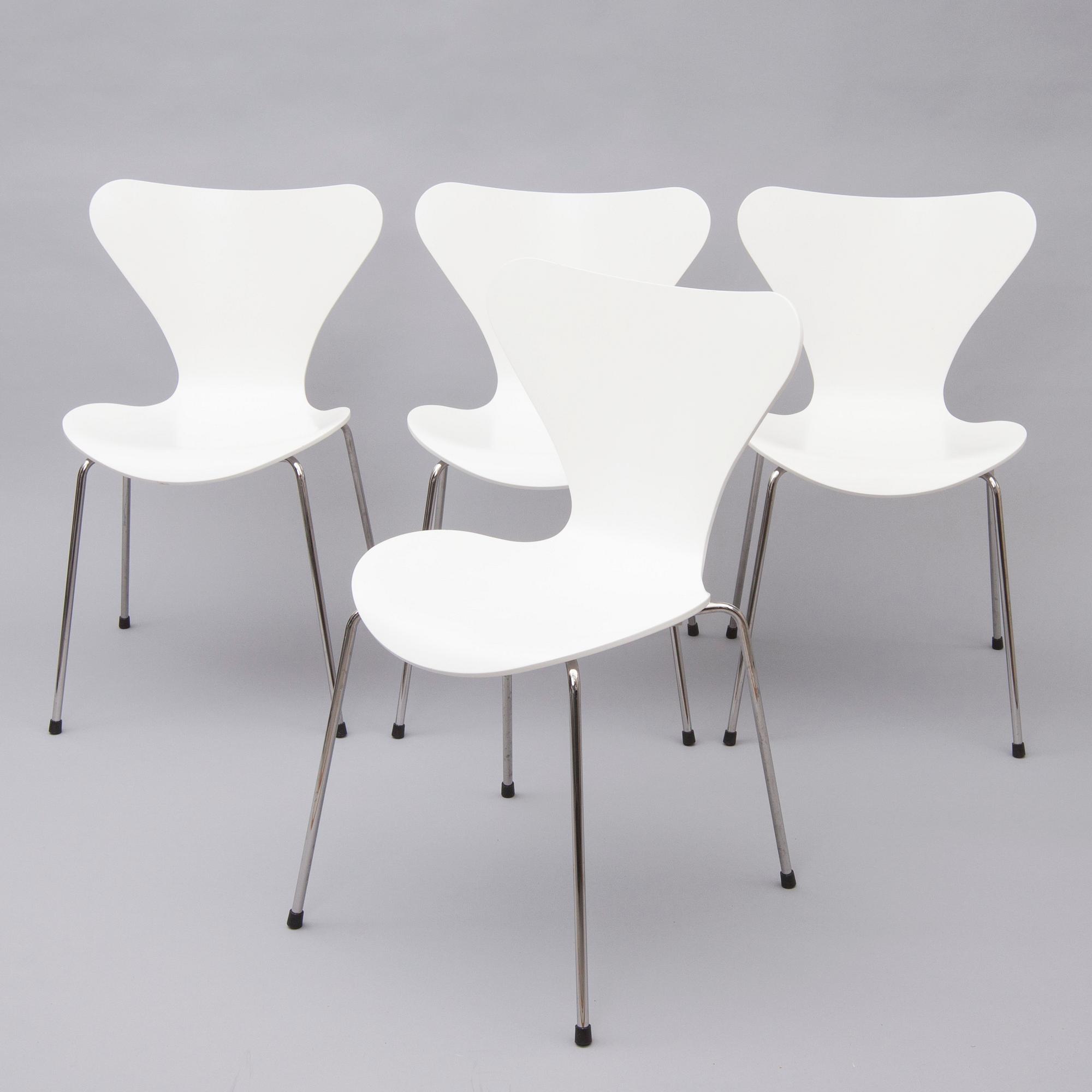 STOLAR, 4 st, "Sjuan" Arne Jacobsen, Fritz Hansen.