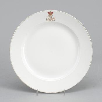 TALLRIK, porslin, Kejserliga porslinsmanufakturen, St Petersburg, Nikolai II: period, 1914.