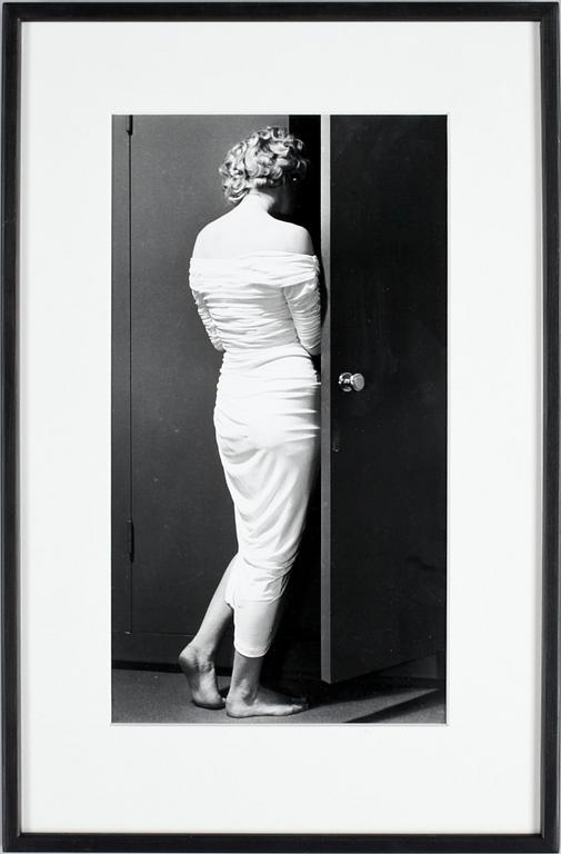 PHILIPPE HALSMAN, gelatinsilverfotografi. Numr 111/250.