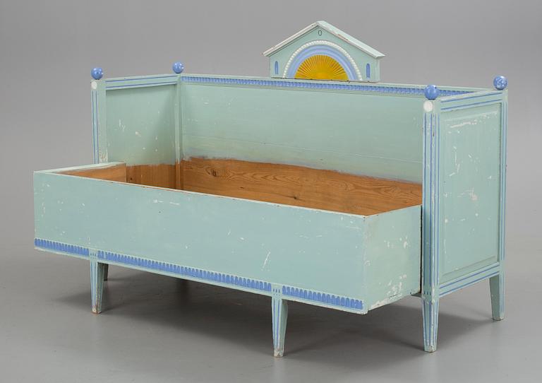 SOFFA, gustaviansk, omkring 1800.