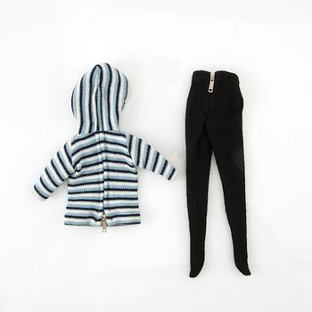 Barbie clothes 4 sets. Vintage, including "Busy Morning" Mattel 1963, "Winter Holiday", Mattel 1959-63.