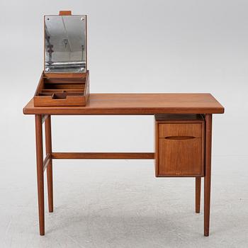 Kurt Østervig, tillskrivet, skrivbord/toilettebord, 1950/60-tal.