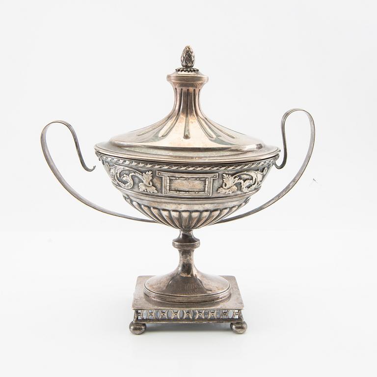 Samuel Pettersson sugar bowl, Empire style, silver, Linköping 1905.