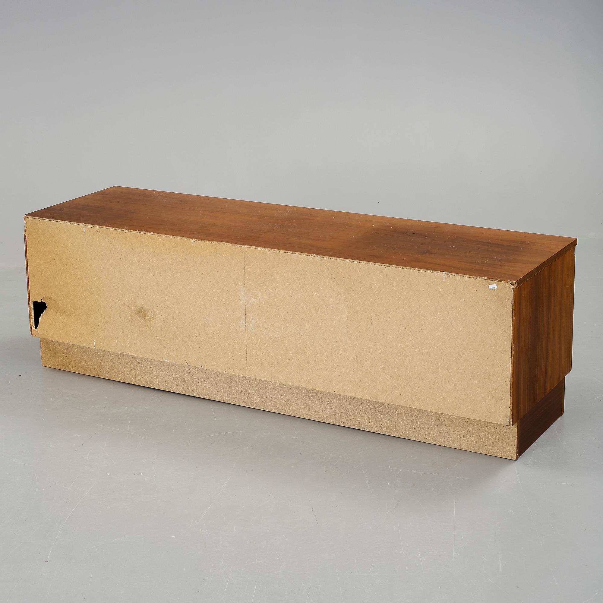 SIDEBOARD, "Mambo", Jan Ole Ertzeid, Bagn Møbelindustri, 1972/73.