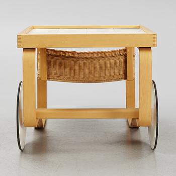 Alvar Aalto, serving trolley/tea trolley model 900, Artek, Finland.