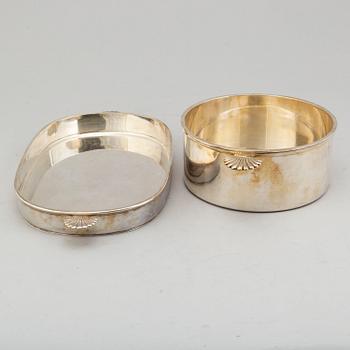 CG RÅSTRÖM, a silver plated bowl and a dish.
