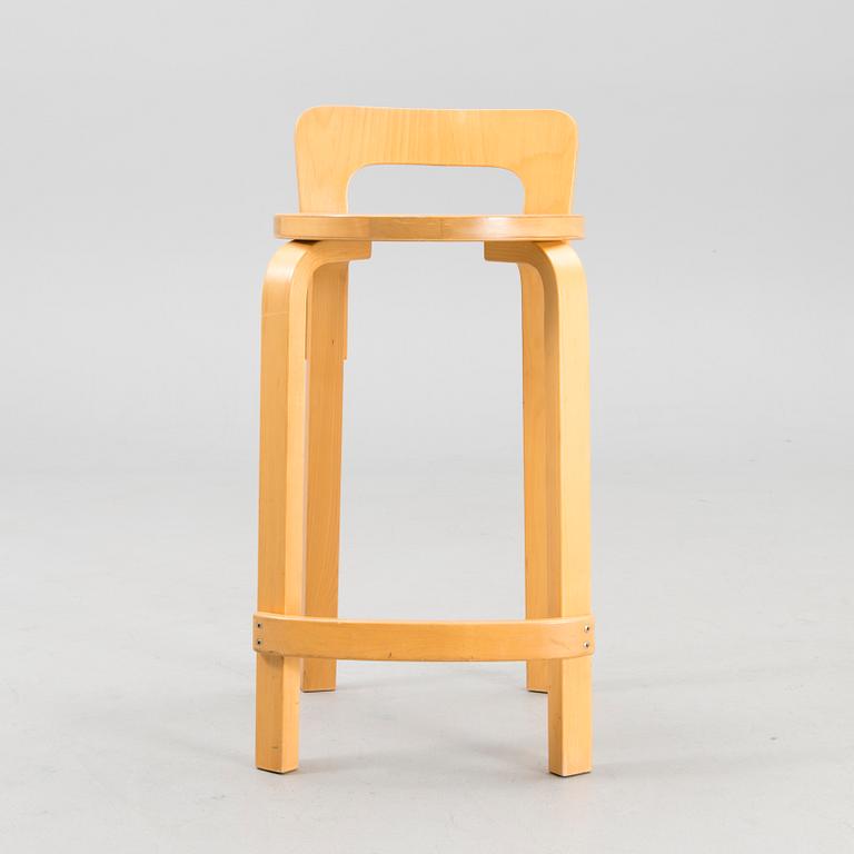 A 1980s "K 65" bar stool for Artek.