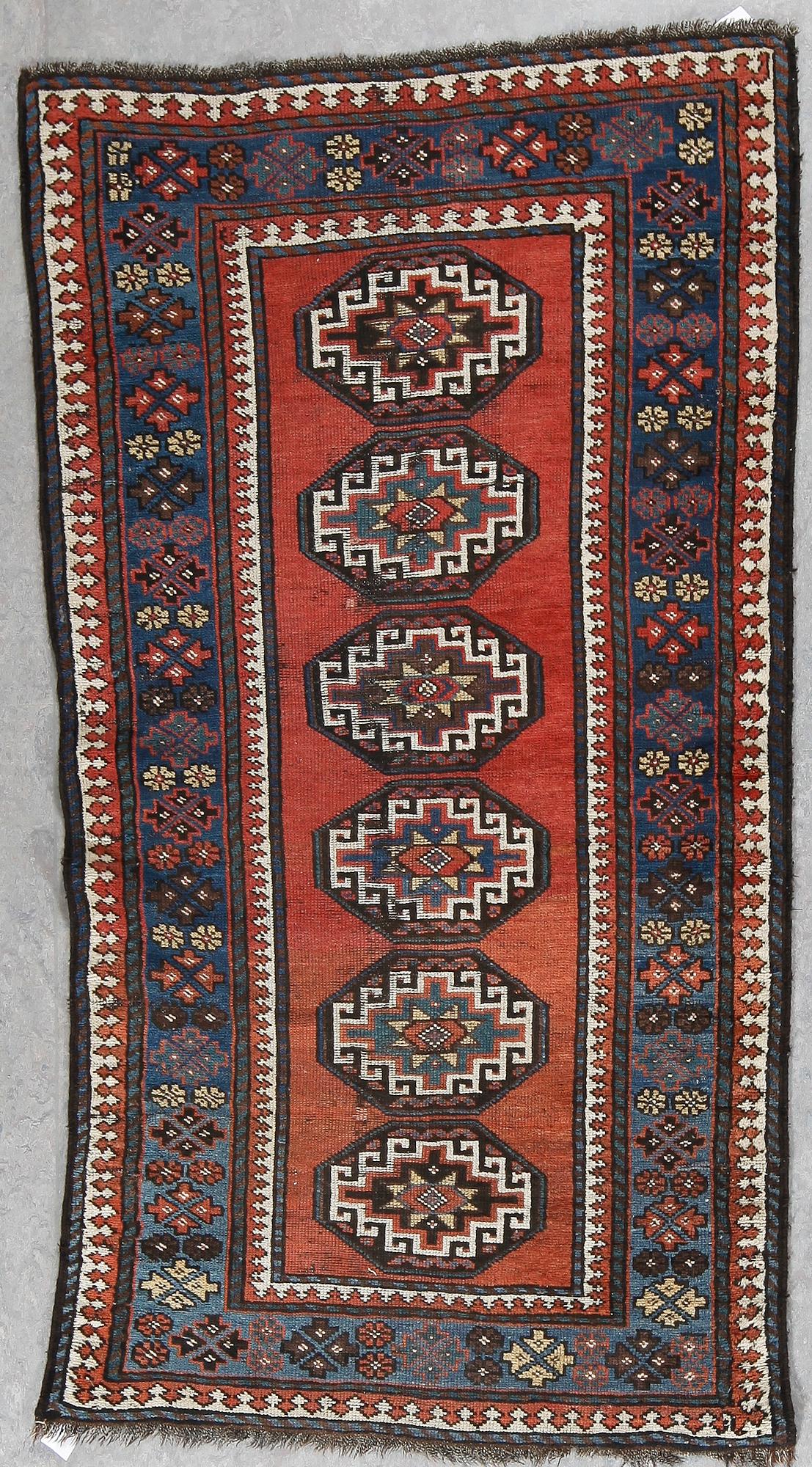 MATTA, semiantik/old, Kazak, ca 180x99 cm.