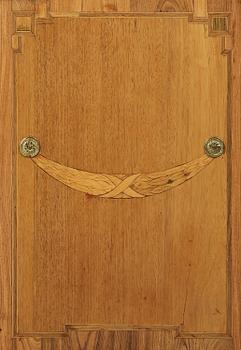 A Gustavian marquetry commode by G. Foltiern (mastewr in Stockholm 1771-1804).