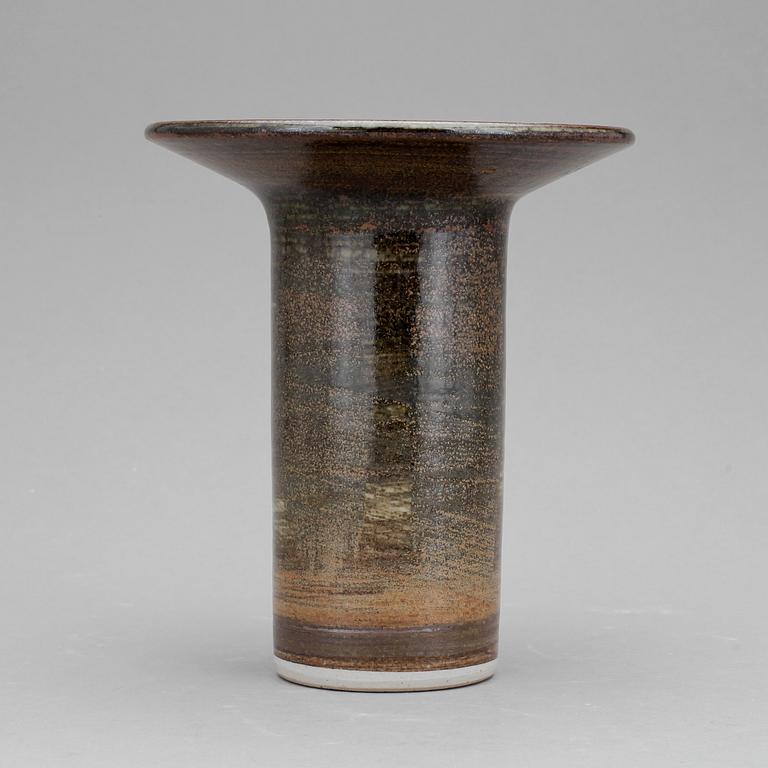 VAS, stengods, Carl Harry Stålhane, Designhuset, uniksignerad. 1900-talets andra hälft.