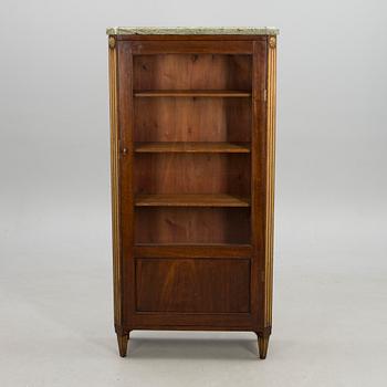 BOKSKÅP, Stockholmsarbete, gustavianskt, 1700-talets slut.