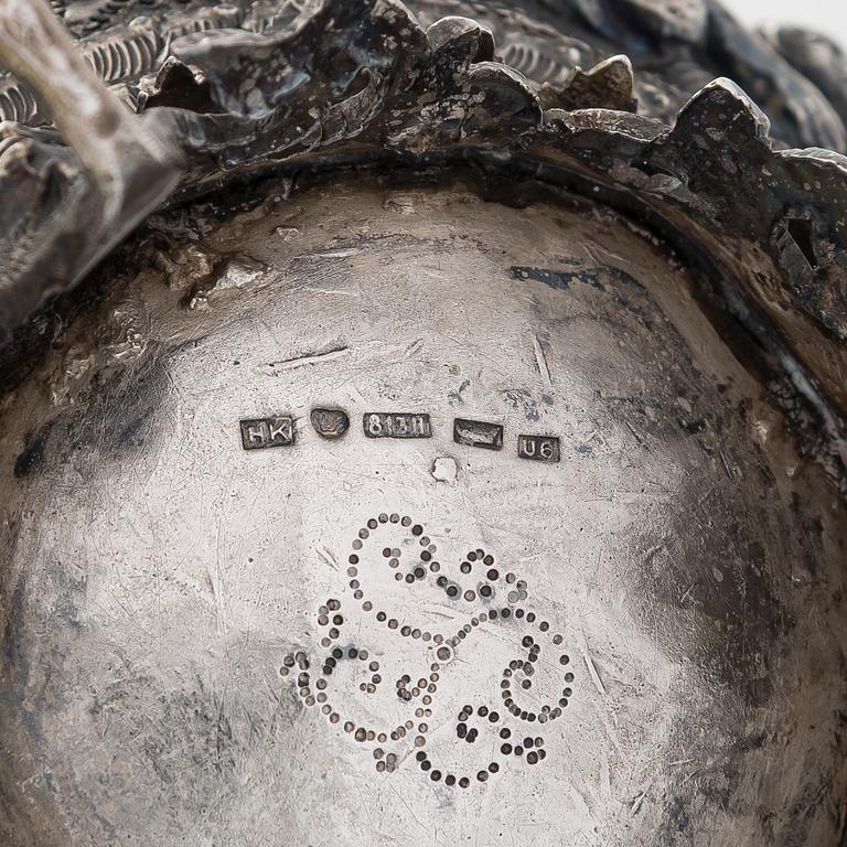 Tekanna, sockerskål och mjölkkanna, silver, 1900-talets början/ första hälft. Finska kontrollstämplar, 1949.