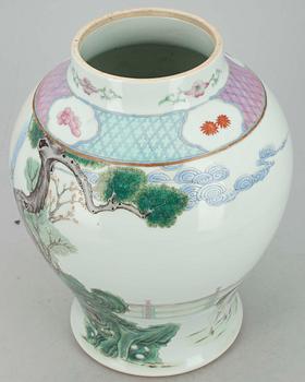 URNA, porslin, Qingdynastin, 1800-tal.