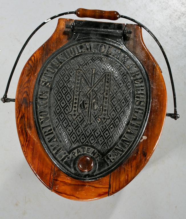 TOALETTSTOL, J. Marino & Co, Stockholm, 1800-talets andra hälft.