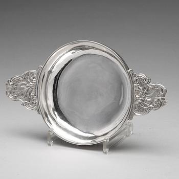 Jean-Guillaume Vealle, sk equelle med lock, silver, Paris 1754.