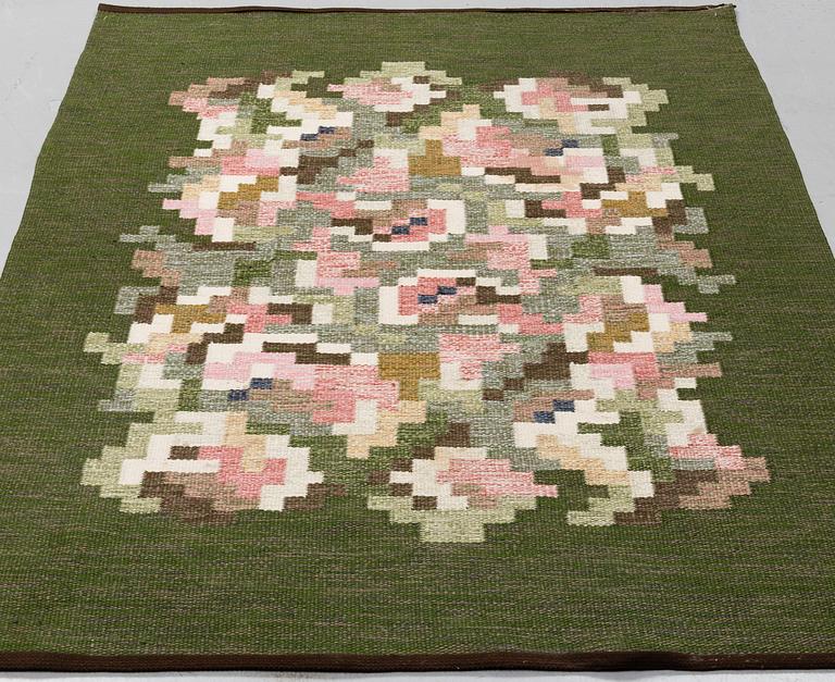 ERIK LUNDBERG, A CARPET, "Korall", flat weave, ca 199 x 138-140 cm, signed V.