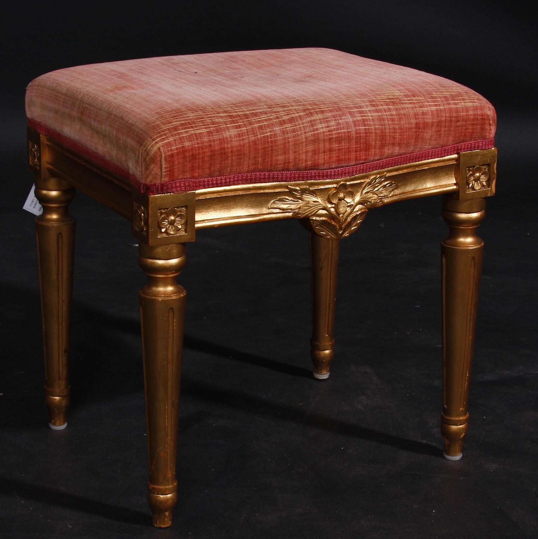 SALONGSGRUPP, 5 delar, gustaviansk stil, 1920-30-tal.