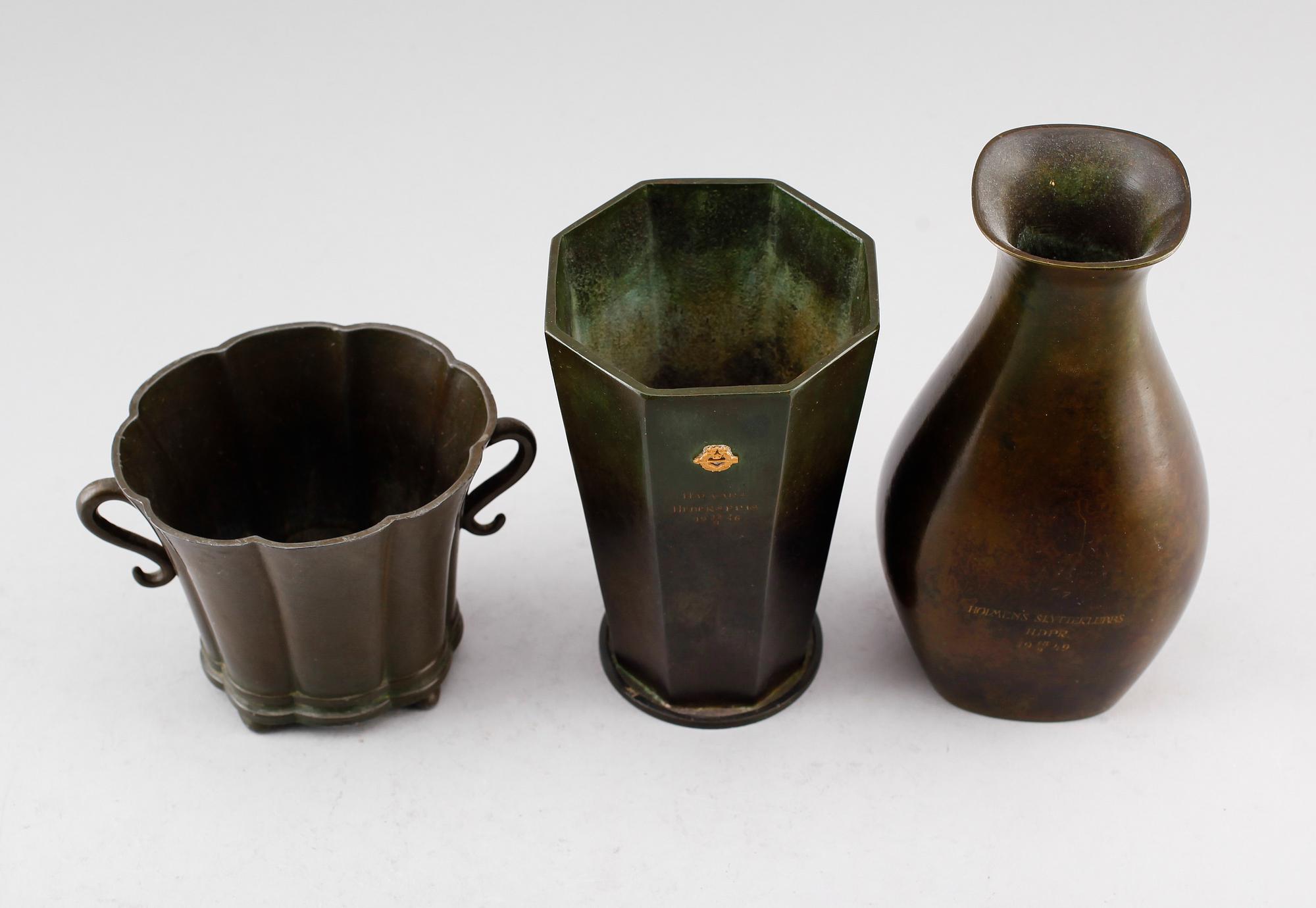 VASER, 3 st, brons, bl a Just, GAB, 1900-talets mitt.