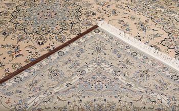 A Keshan carpet, approx. 363 x 244 cm.