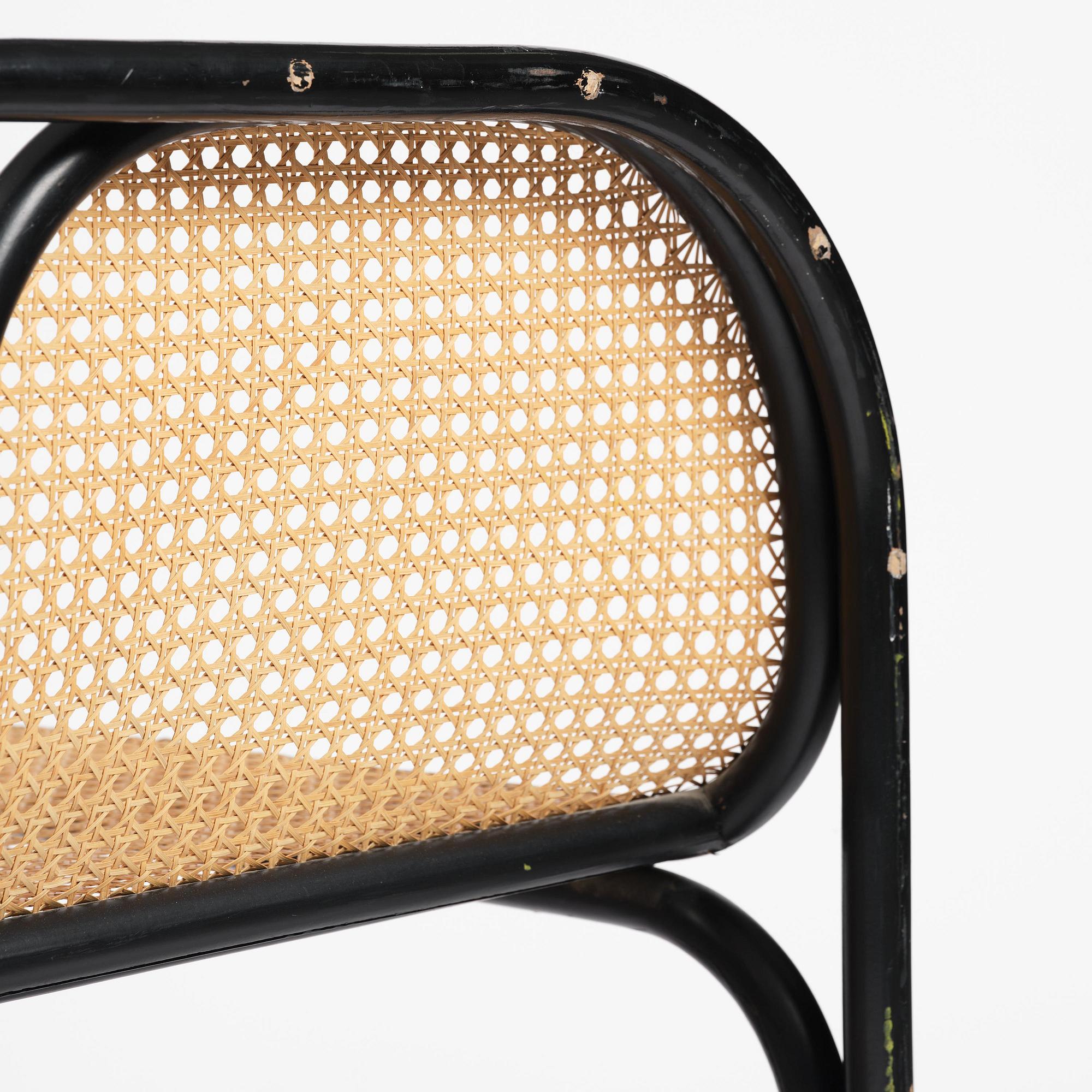 Jan Bocan, fåtöljer, ett par, Thonet, utförda för Tjeckoslovakiska ambassaden, Stockholm, 1972.