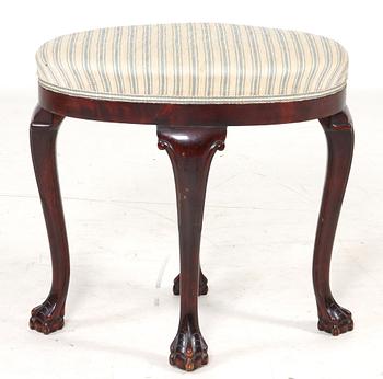 PALL, Chippendalestil, 1900-tal.