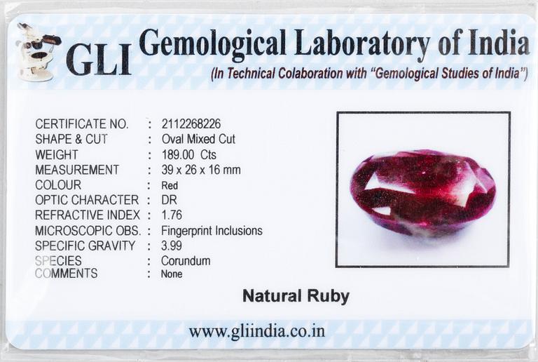 RUBIN, naturlig, corundum,189.00 ct. Certifikat.