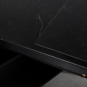 A "Teclino" desk by Osvaldo Borsani for Tecno, Italy.