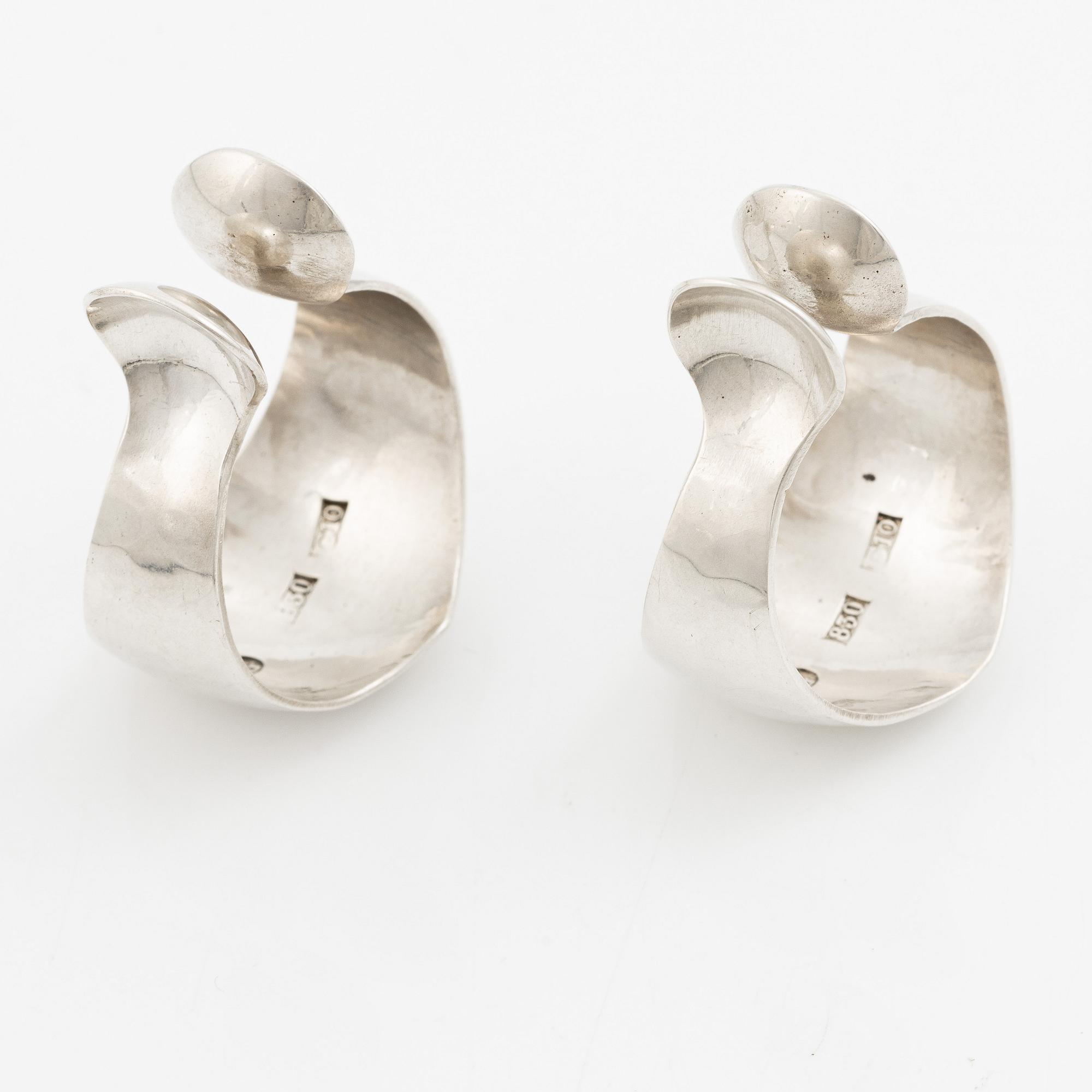 Sven-Erik Högberg, a pair of earrings, silver, Gothenburg 1977.