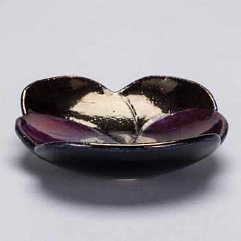 FAT, keramik, "Violetta", Birger Kaipiainen, Arabia, 1900-talets slut.