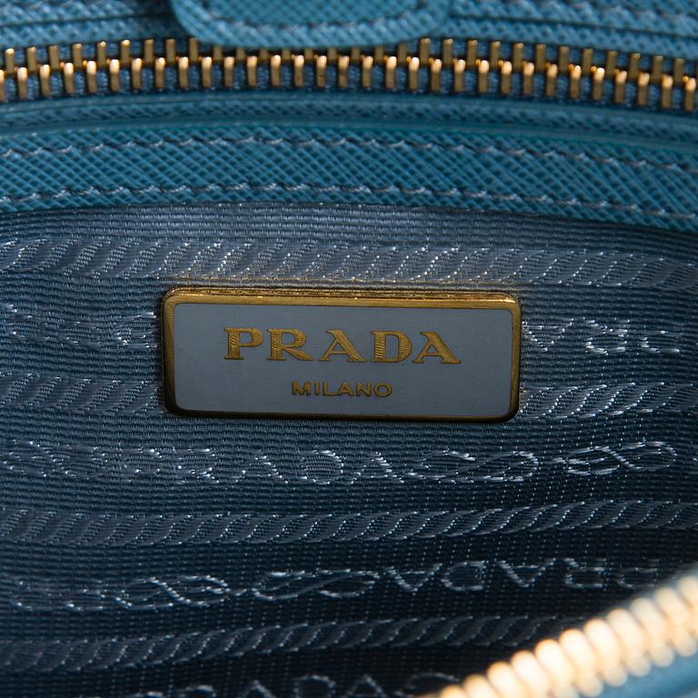 Prada, a 'Galleria' bag.