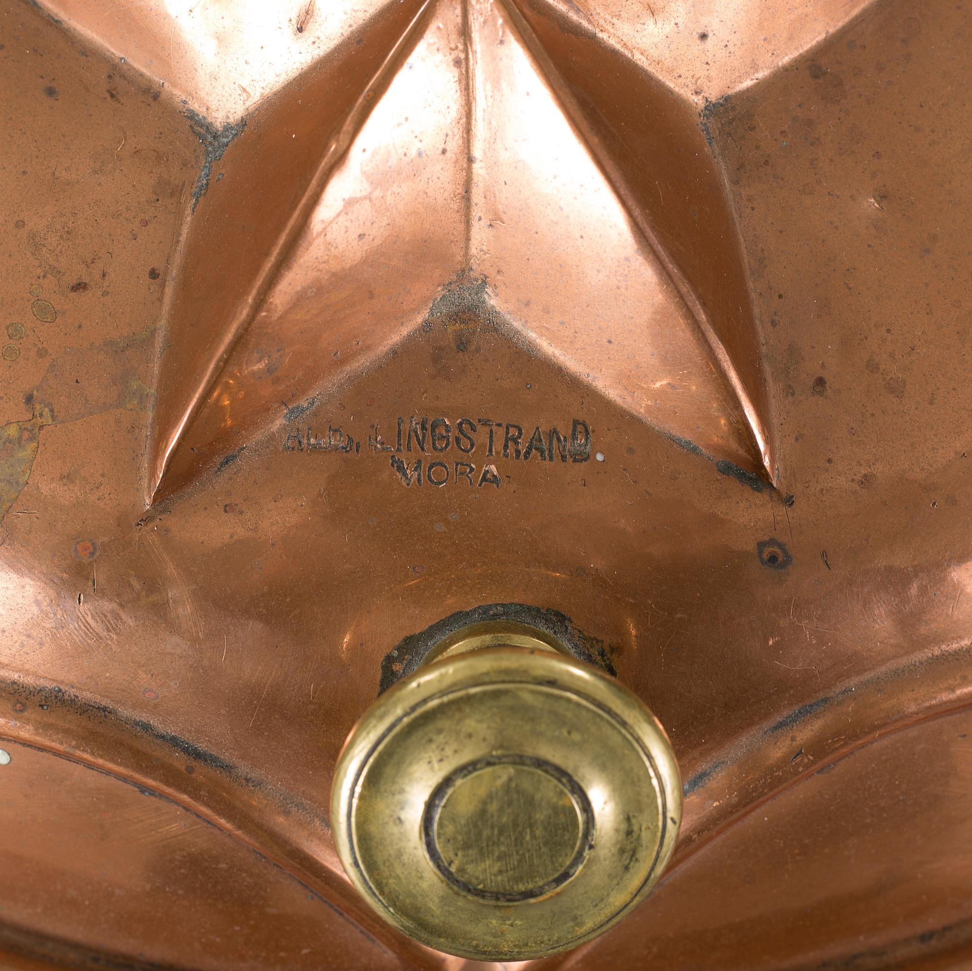 A water barrel from around year 1900.