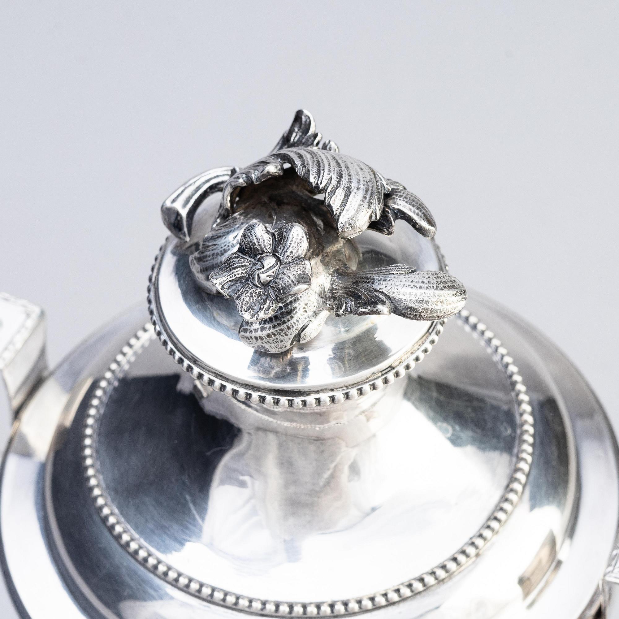 Petter Gillberg, sockerskål med lock, silver, Varberg 1790. Gustaviansk.