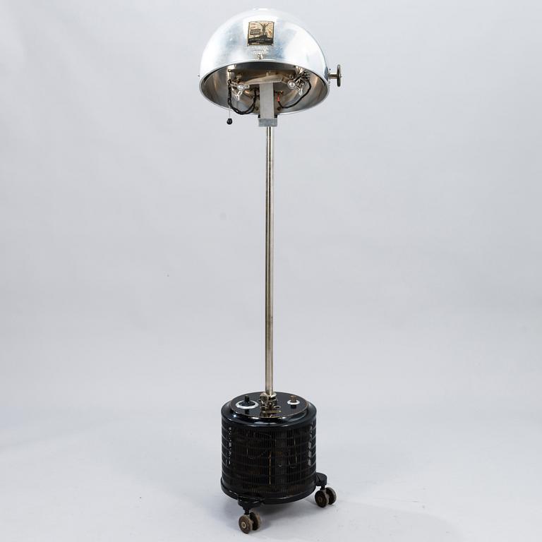 1930s Original Hanau Sun Lamp Höhensonne by Quarzlampen-Gesellschaft, Hanau.