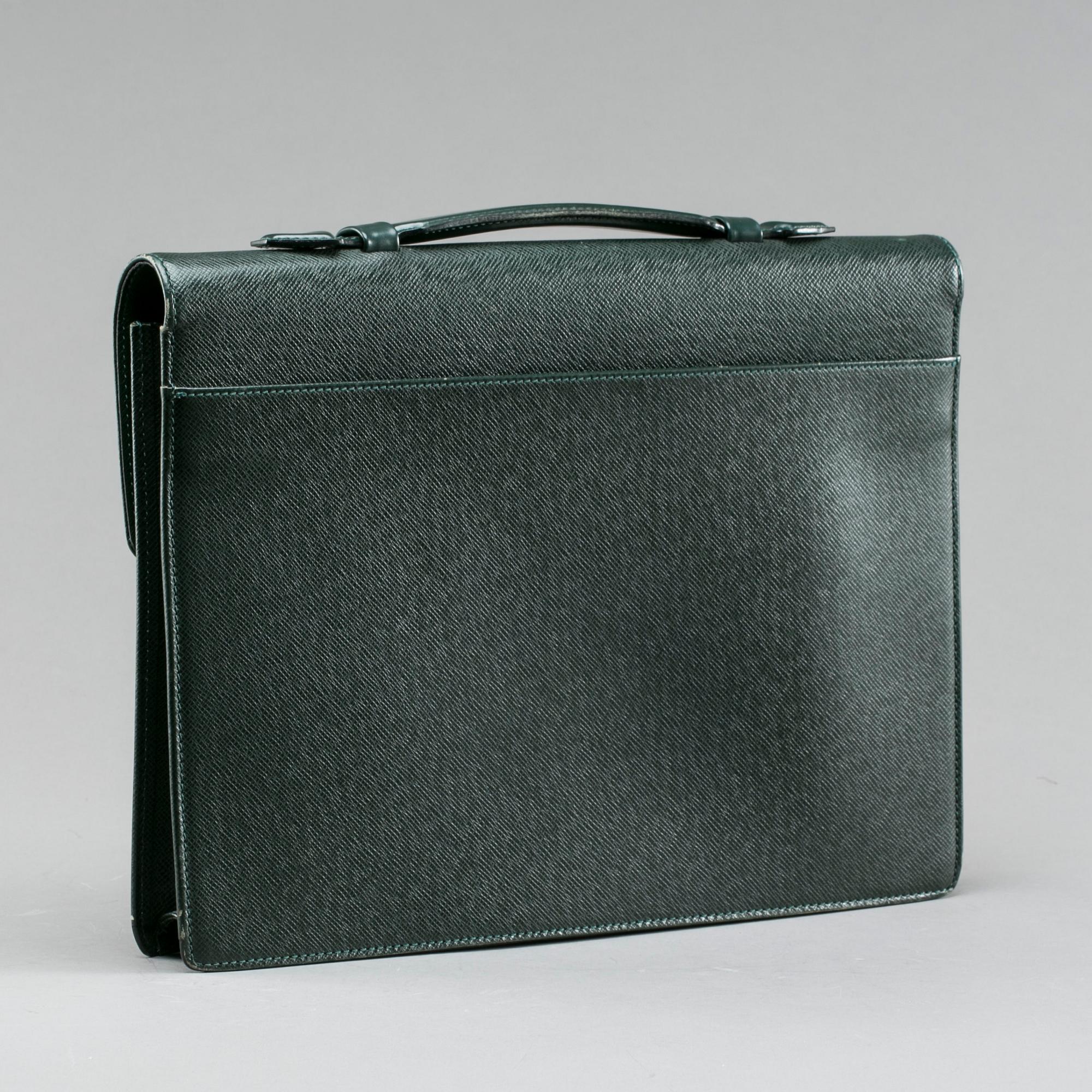 LOUIS VUITTON portfolio "Serviette Kourad".