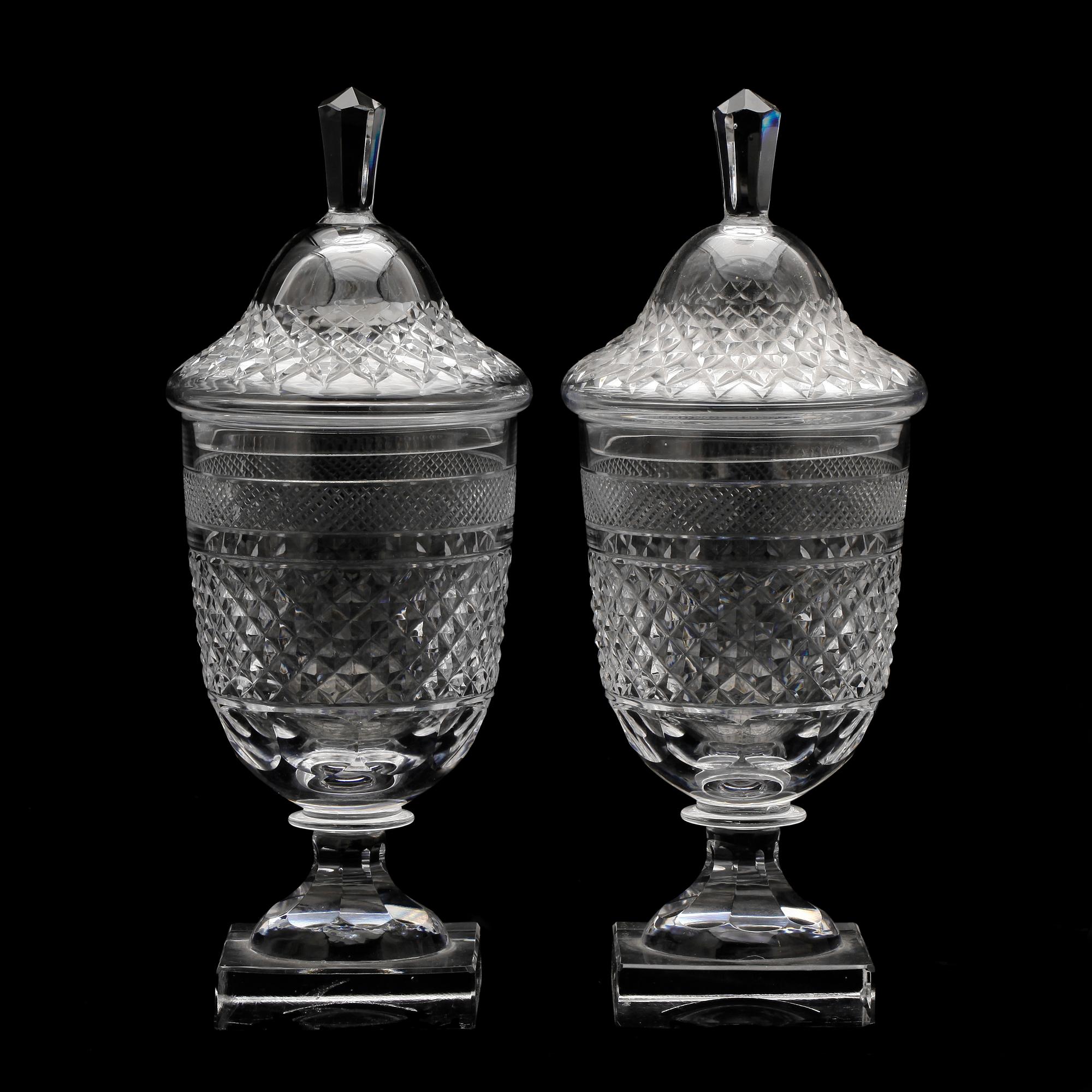 POKALER, ett par, glas, "Kent", Kosta, 1900-tal.