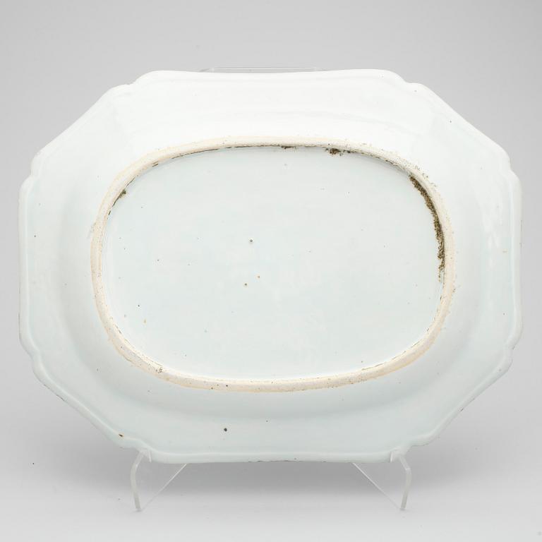 STEKFAT, porslin, Kina, Qianlong, 1700-tal.