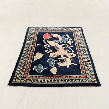 Rug China Baotou semi-antique/antique approx. 98x169 cm.