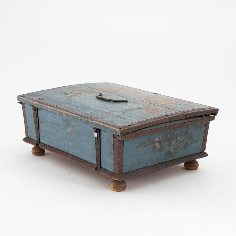 A Swedish painted wooden box, circa 1800.