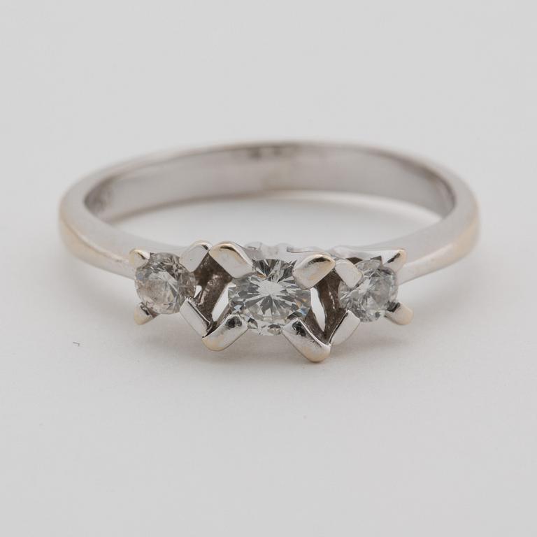 A ca 0.30 cts briliant-cut diamond ring.