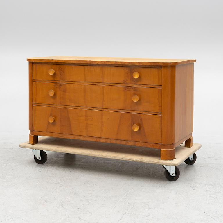 A dresser, mid-20th century.