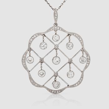 1117. An Edwardian old-cut diamond necklace, total carat weight circa 1.25 cts.