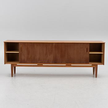 Nils Jonsson sideboard "Cortina" Troeds Möbelfabrik, Bjärnum 1960s.