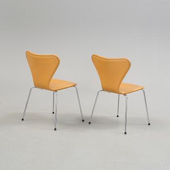 STOLAR, ett par, Sjuan, Arne Jacobsen, 1992.