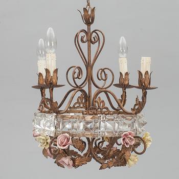 TAKKRONA, 1900-talets andra hälft. Höjd 48 cm.